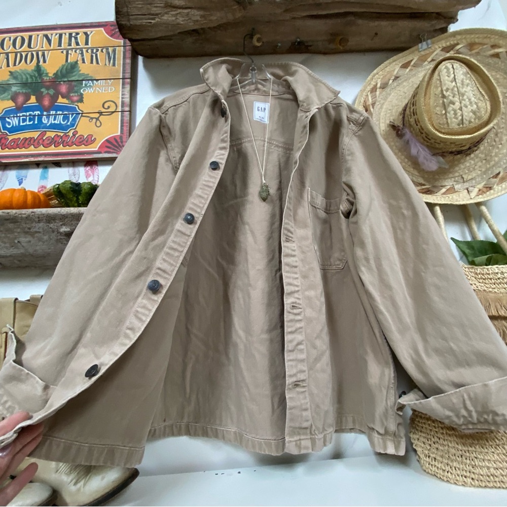 Upcycled By The Beautiful @beyoushop! Boho Western Beige Jacket with Horse Patch - Picture 12 of 14